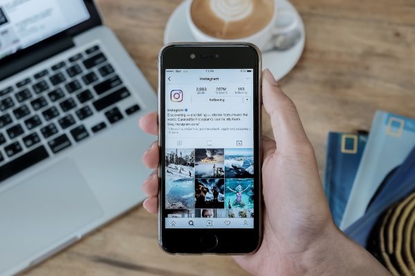 ¿Conoces Instagram Shopping? Activa tu tienda y vende más productos.